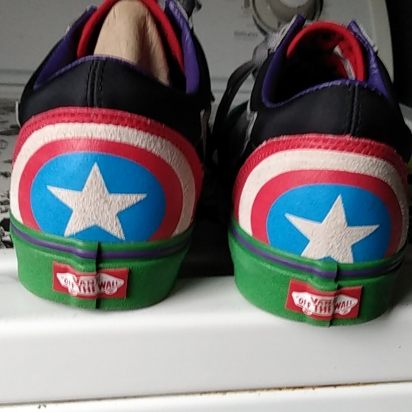 Van's😱 Old Skool 🔥"Marvel Avengers"🔥 COLAB - Picture 3 of 7